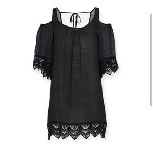 Venus cold shoulder lace trim swim cover up size small